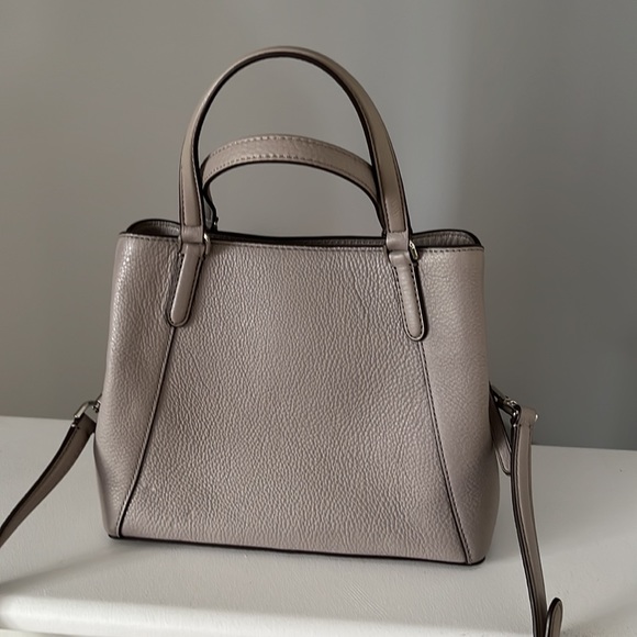 Kate Spade Purse - Picture 3 of 8